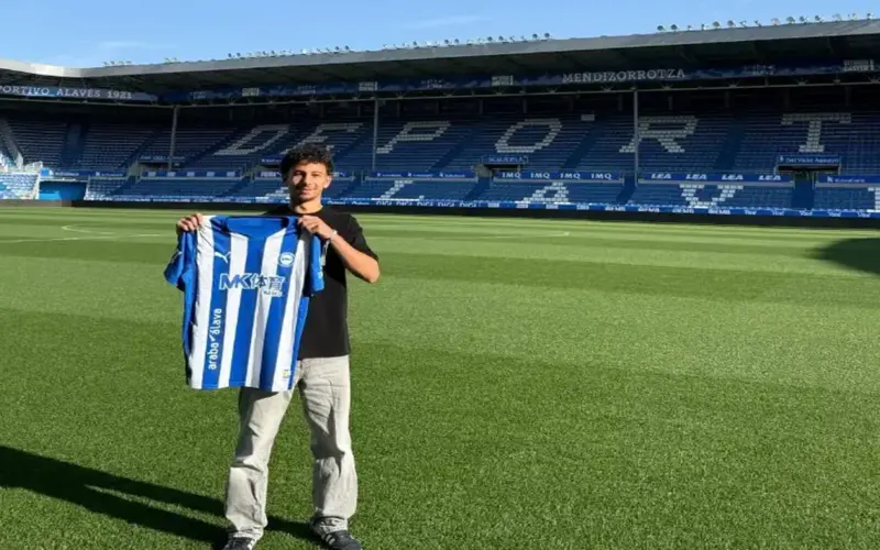 موهبة مصرية في الليجا.. عمر ياسر يتحدث لـ”كورة بلس” عن التحديات وطموحاته مع ألافيس (حوار)